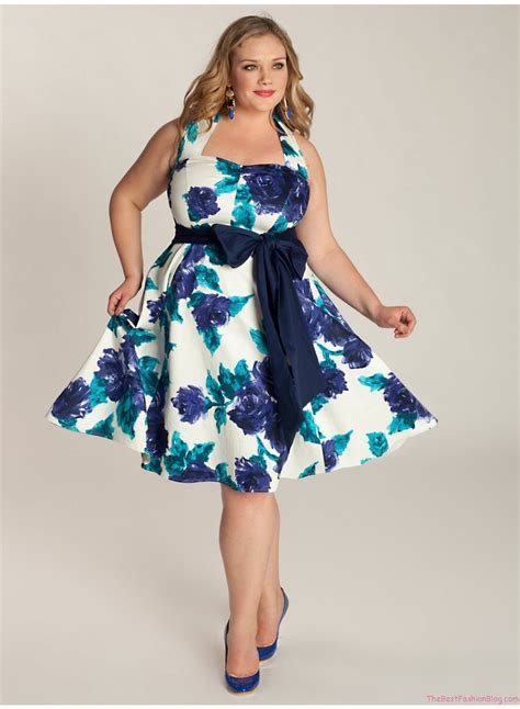 Plus and Mid Size Dresses For Women 